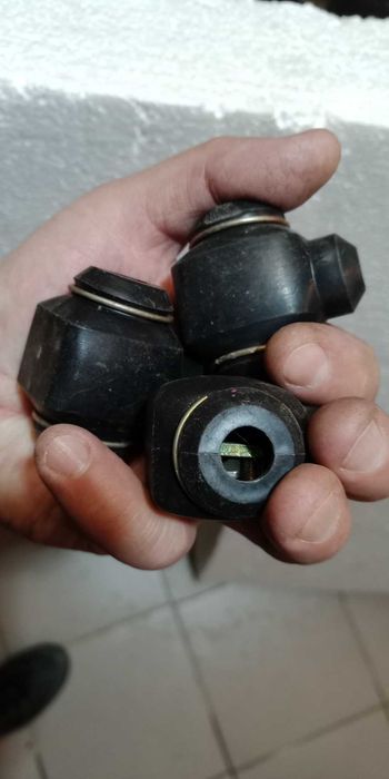 Затискач відгалужувальний У739М (4-10/1.5-2.5 мм²).Орех соединит.