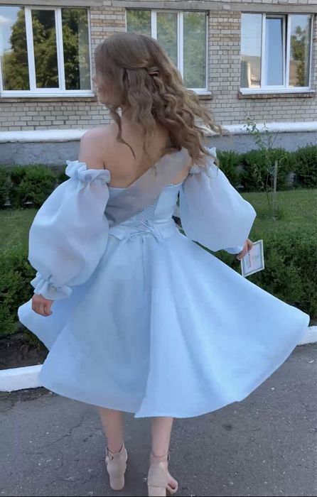 Випускна  сукня.