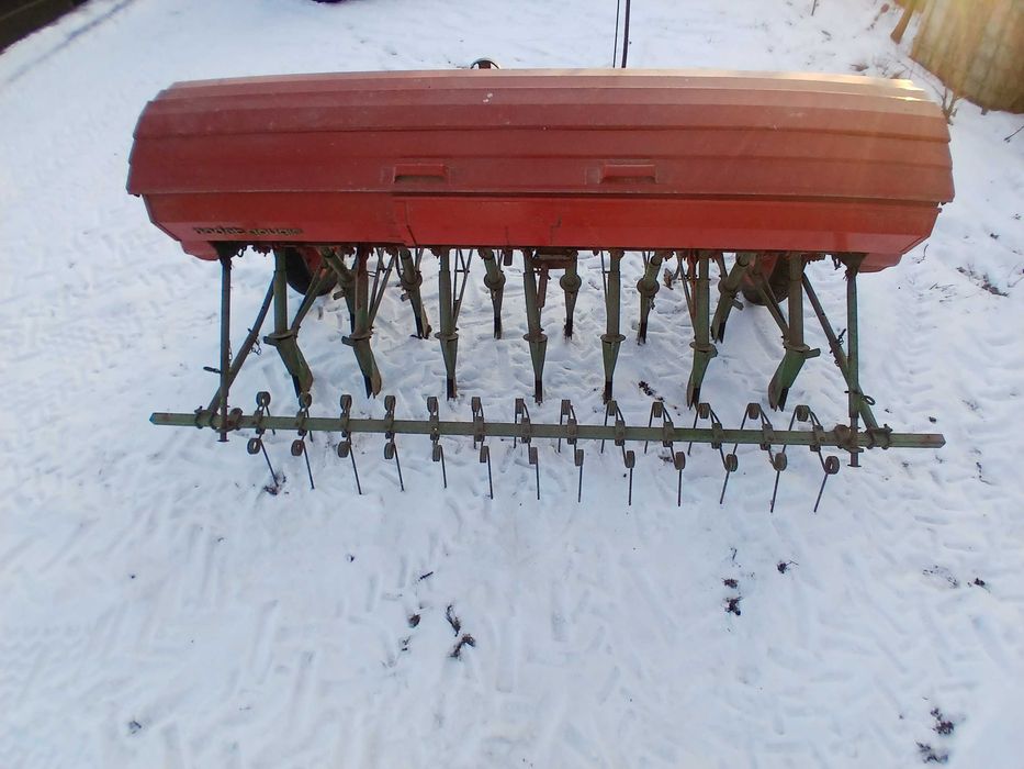 Siewnik Nodet Gougis