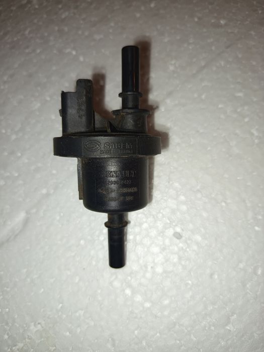 Клапан вентиляции топливного бака Рено Меган 2 ,Сценик 2