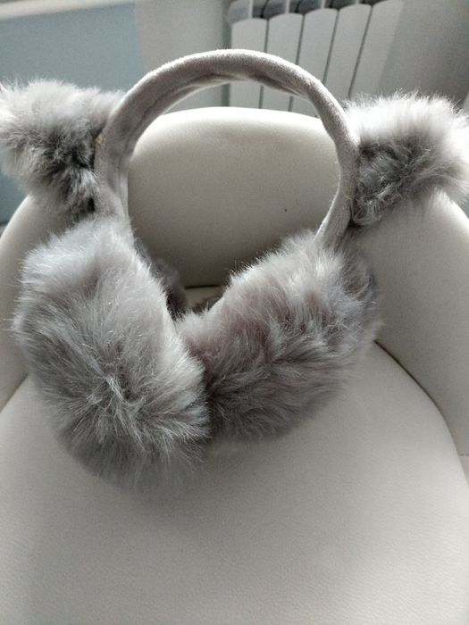 Теплі сірі навушніки з котячими вухами