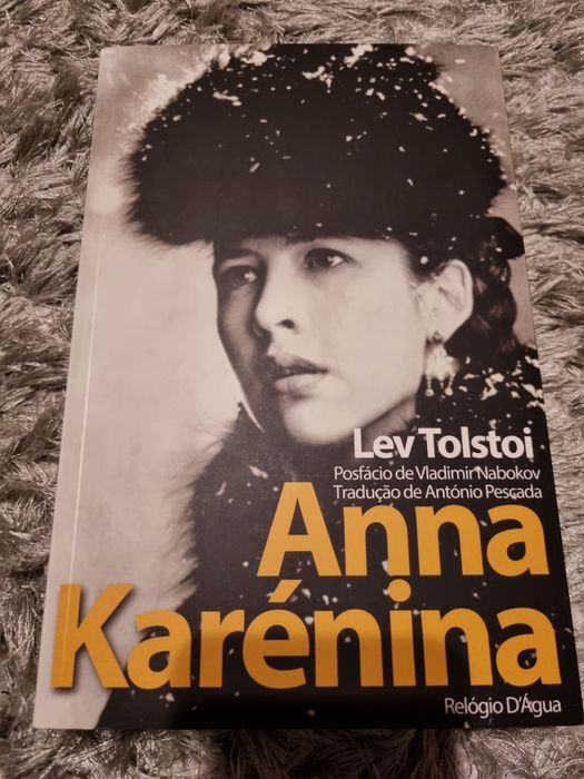 Livro Anna Karenina novo