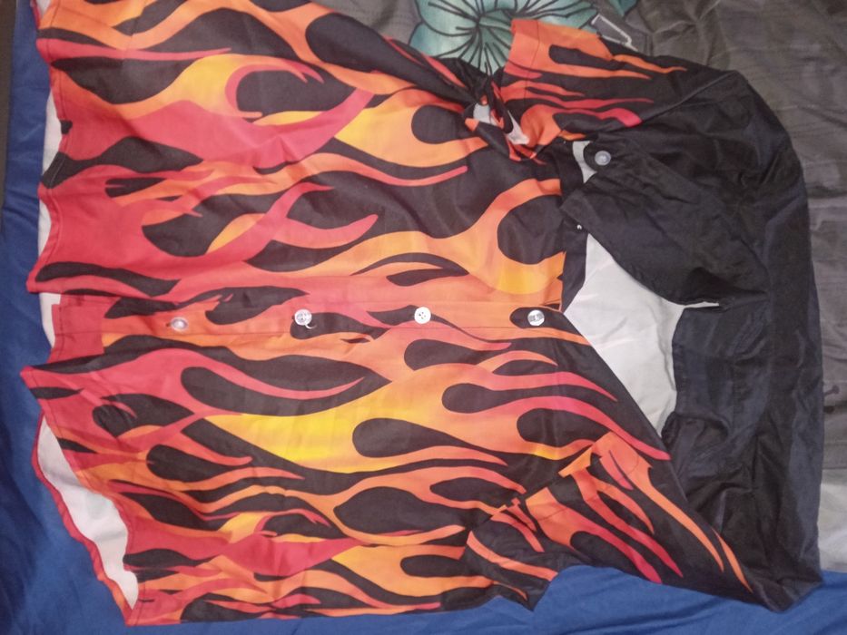 #25 Koszulka Gładka (Płomienie) Męski(L)Czarny