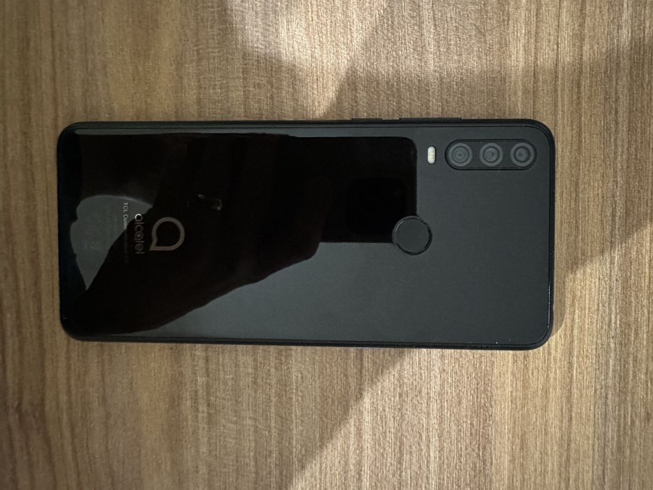 Alcatel 3X 64GB / 4GB RAM – duży ekran 6,52” – sprawny