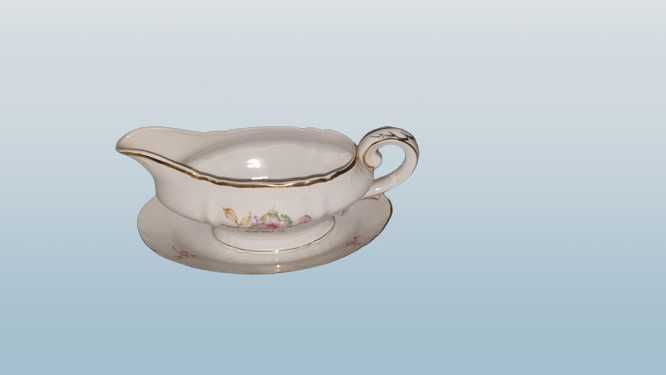 Molheira antiga com prato