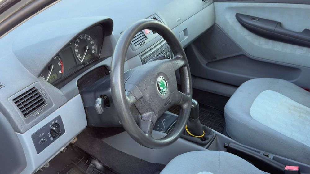 Skoda Fabia 1.4 16V MT • 2001