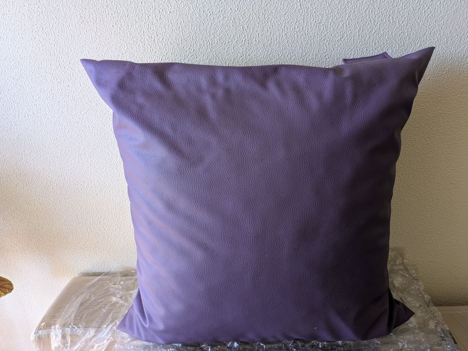 Puf Almofada amarelo/roxo