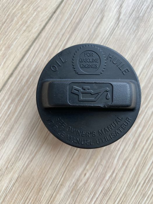 Кришка масляної горловини Honda civic 4d оригінал