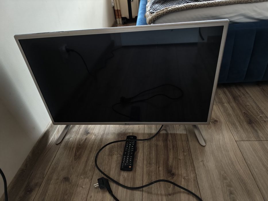 Telewizor LG 32LF5610 32 cale  Full HD – sprawny, dobry stan + pilot