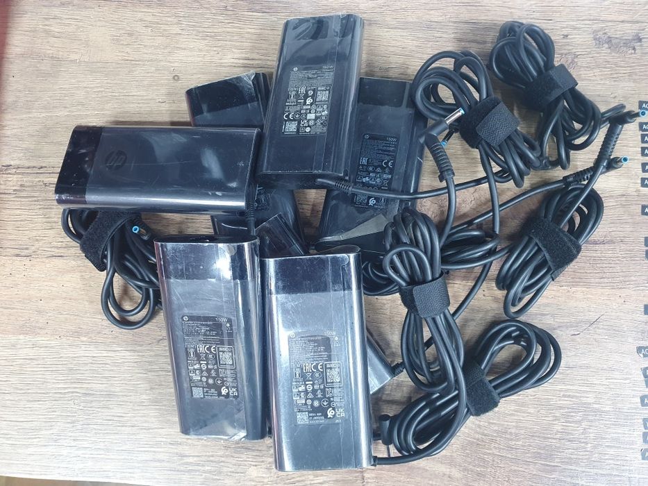 Блок питания зарядное зарядка HP 150w 4.5×3.0mm Blue Pin slim оригінал