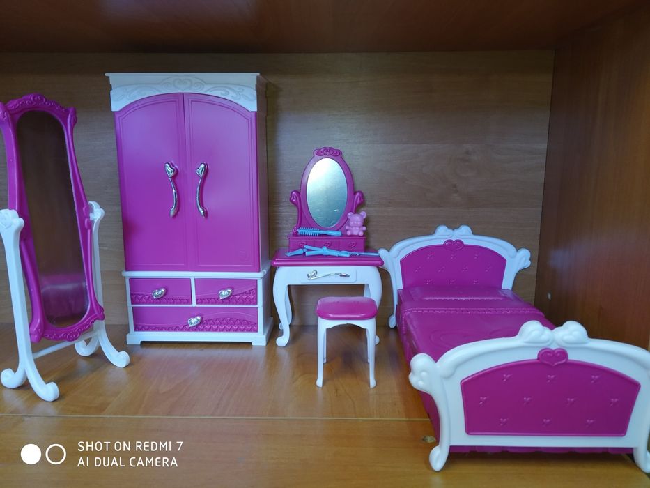 Меблі для ляльок Барбі Спальня , Мебель для кукол Лол