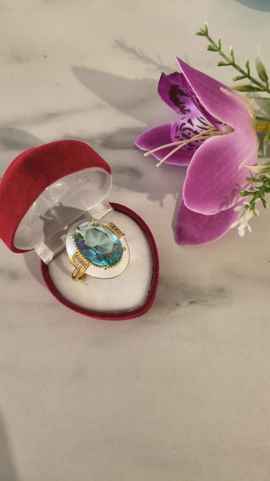 Złoty pierścionek nr 10