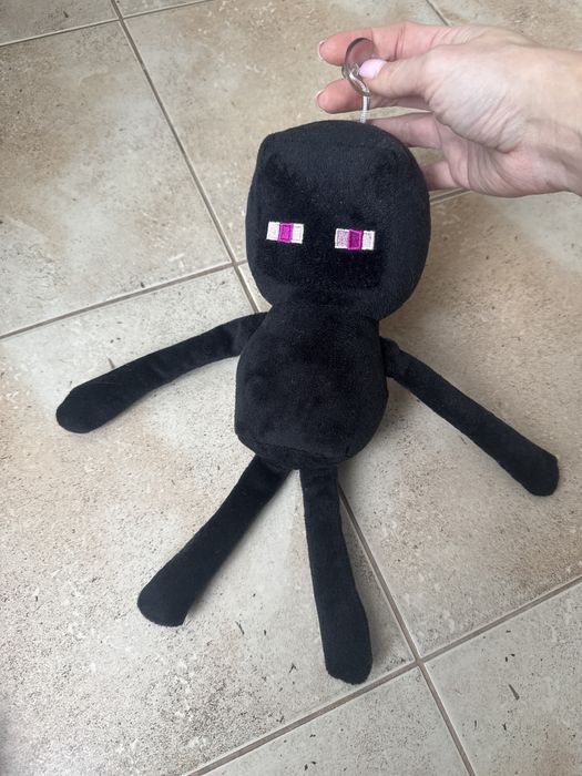 Іграшка з maincraft ендермен