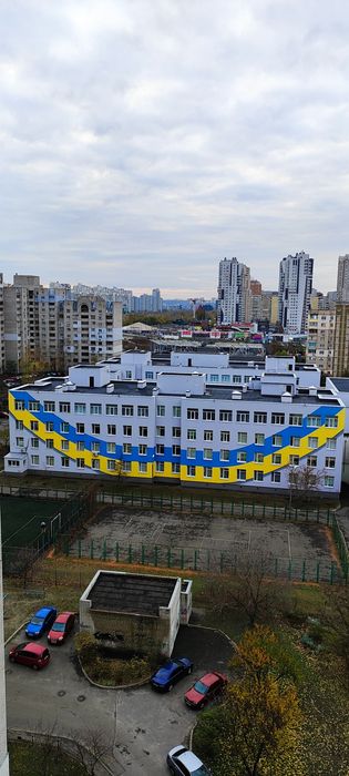 Долгосрочная аренда квартиры Драгоманова 31в. Метро 5 минут ходьб