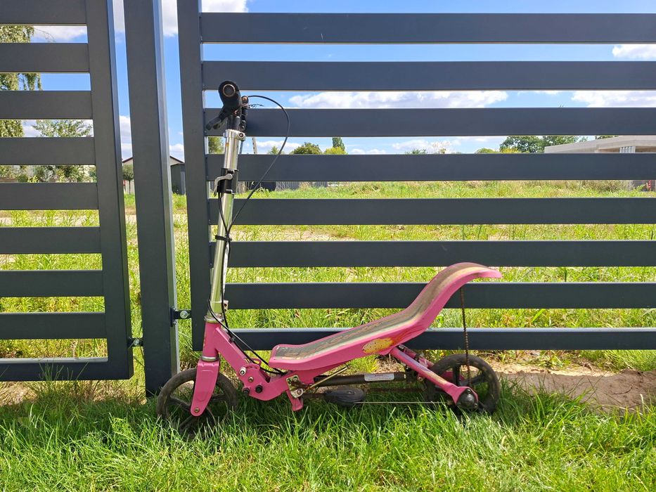 Holenderska hulajnoga spacescooter