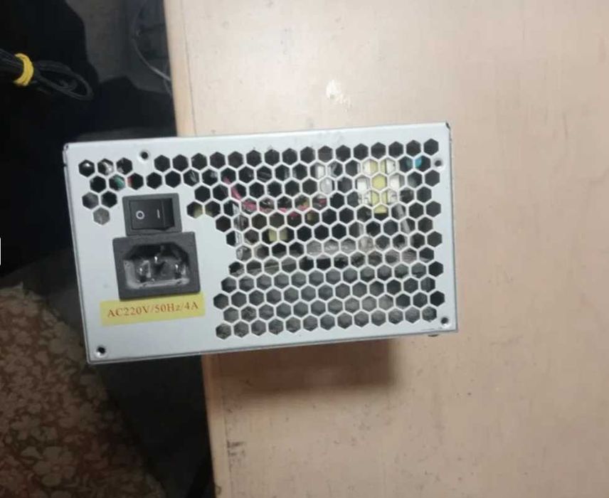 Блок питания Great Wall Hopely 400W (ATX-400PN).