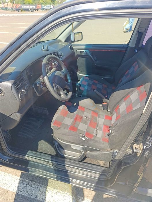 Volkswagen Golf 1996 VIN WVWZZZ1HZVB082528 фото оголошення 9 з 14