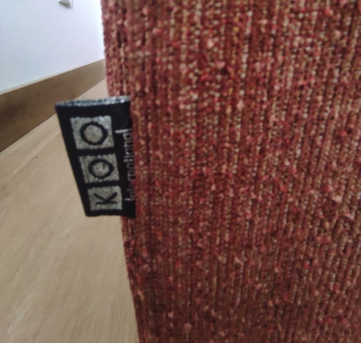 Sofá modular com chaise longue grande, design moderno