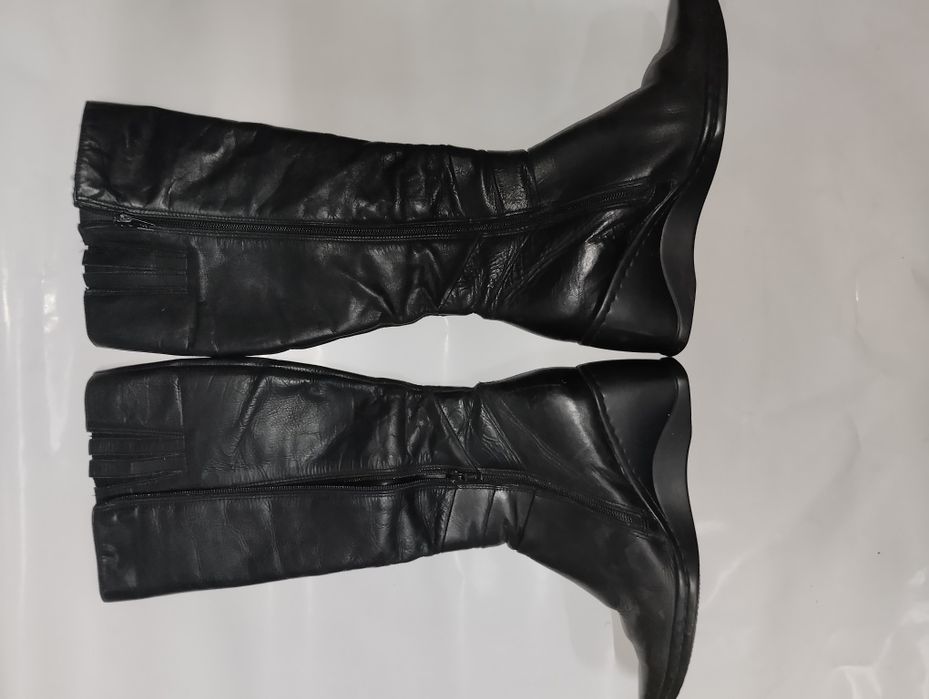 Женские кожаные зимние сапоги