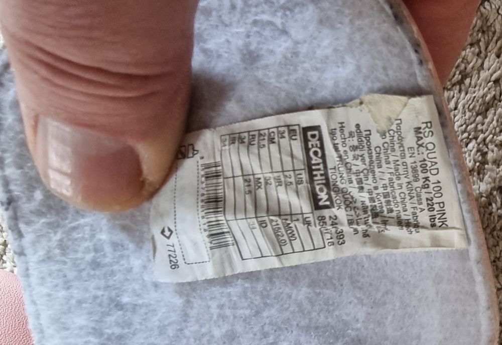 Patins de 4 rodas nº34 da Decathlon