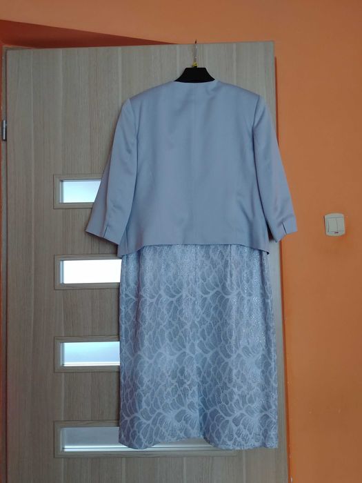 sukienka wesele elegancka weselna z żakietem kobieta