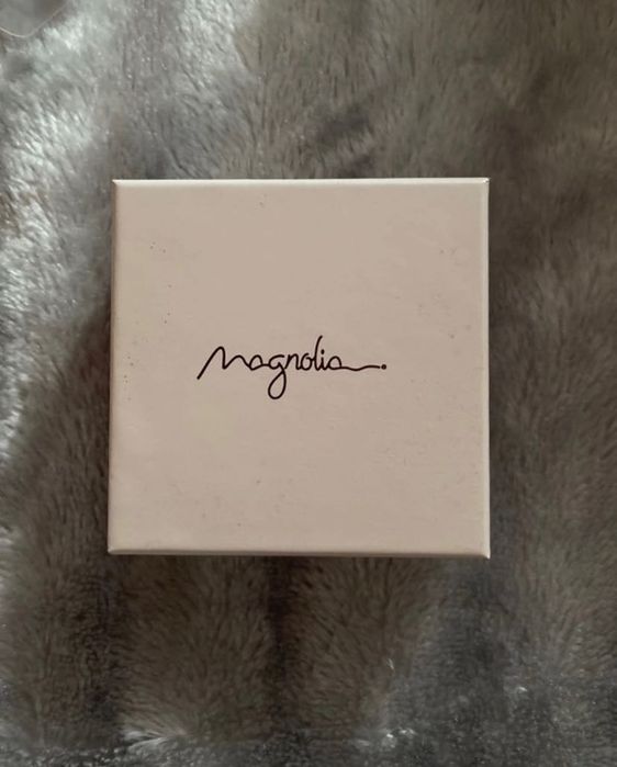 Colar novo Magnólia