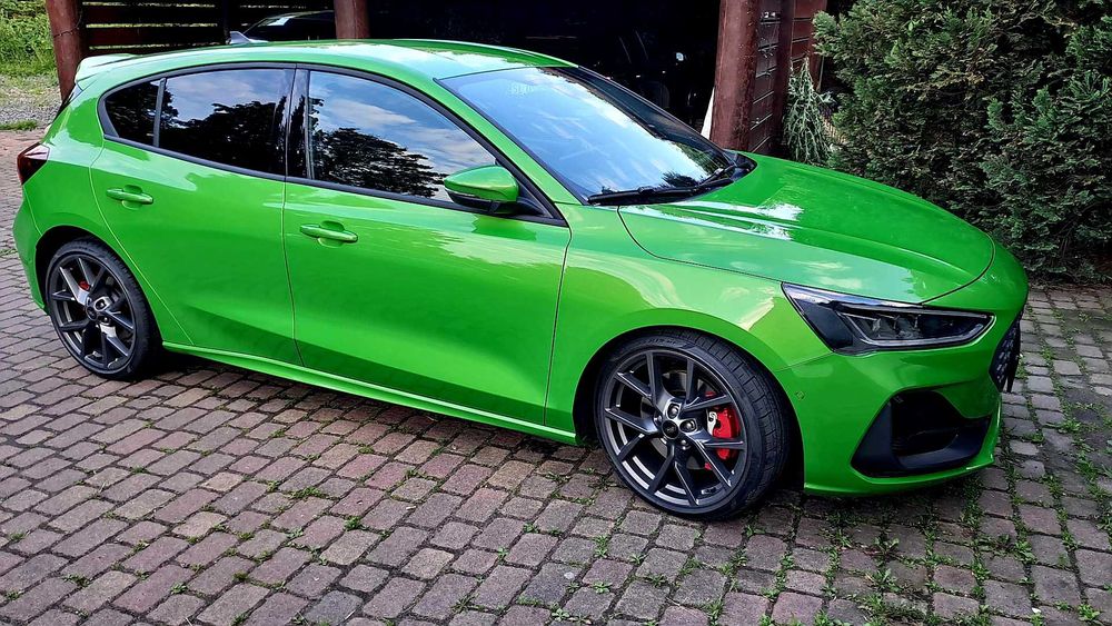Wynajem długoterminowy z wykupem bez bik i krd - FORD FOCUS ST 2025 R.