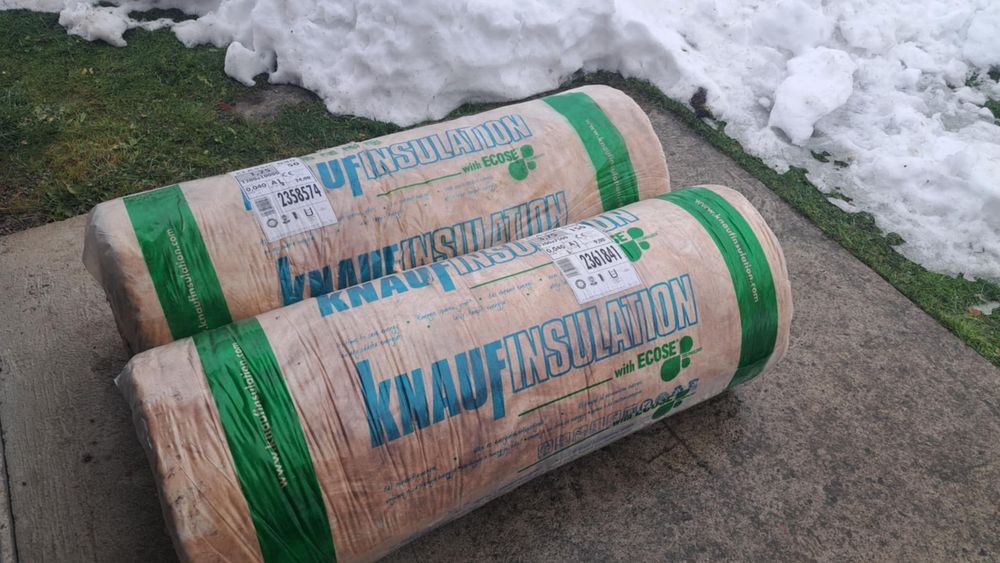 Wełna mineralna nowa 2 rolki