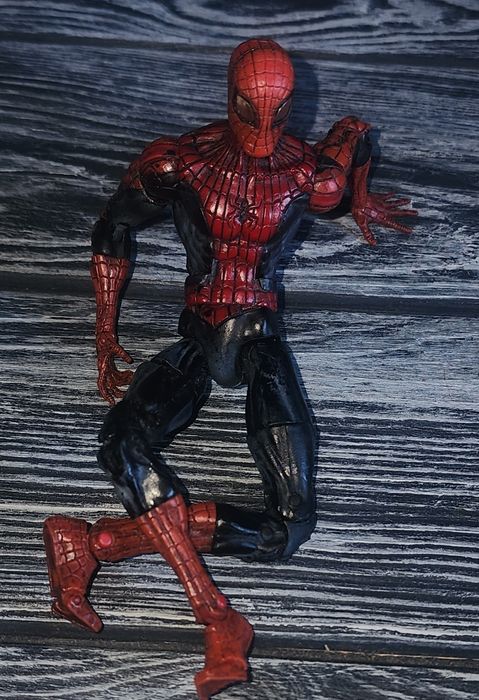 Marvel Legends 2002 Spider-Man super poseable, редкий, состояние б/у