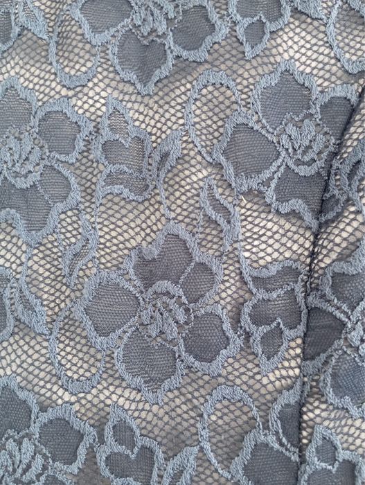 Сукня жіноча з накидкою