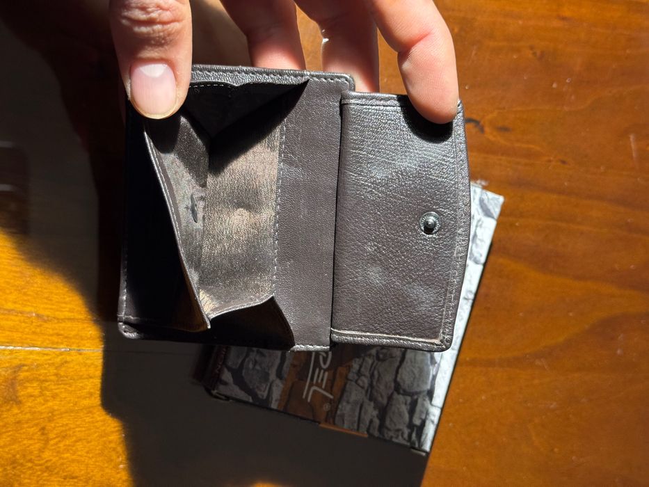 carteira porta-cartões em pele Lupel