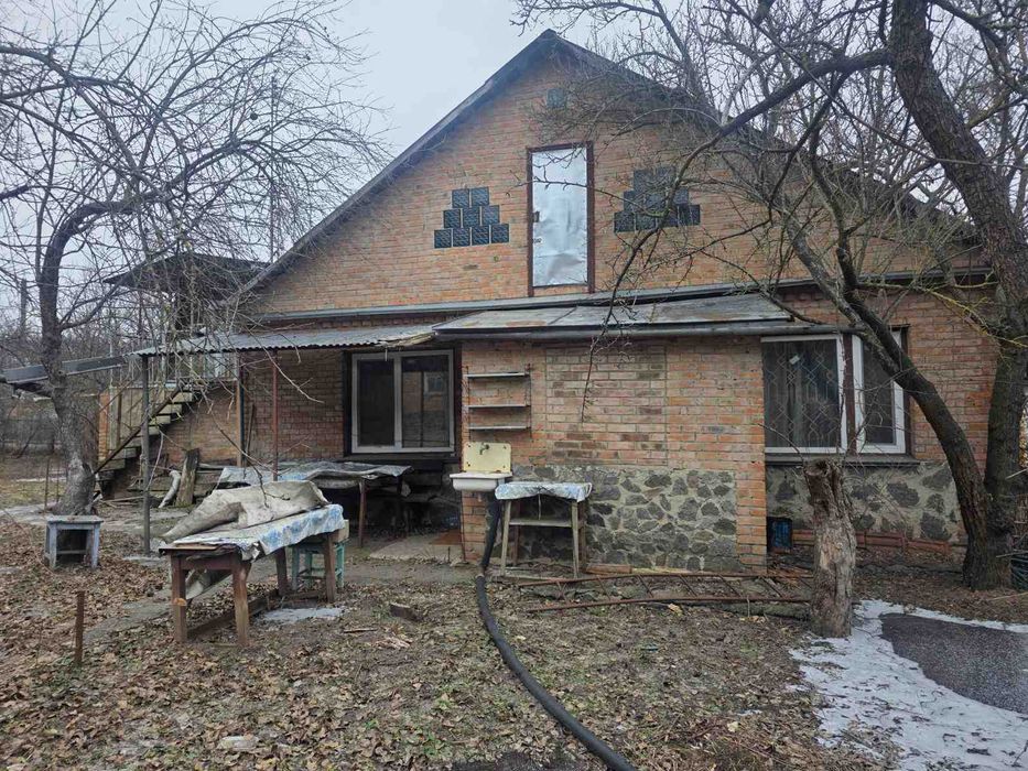 Продам просторий будинок р-н Поділ