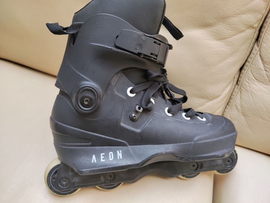Rolki AEON 60 Basic 41-42 + gratis