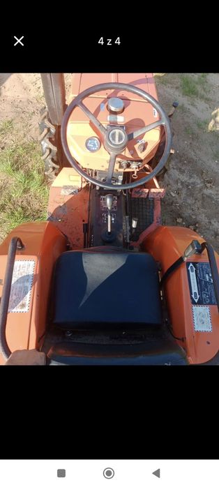 Hinomoto c174 4x4  3-cyl 20KM traktorek sadowniczy