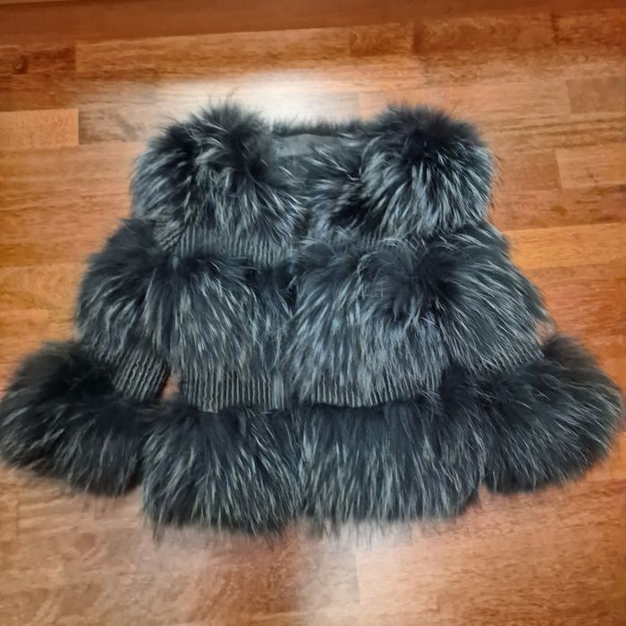 Шубка чорнобурка фасон Шанель
