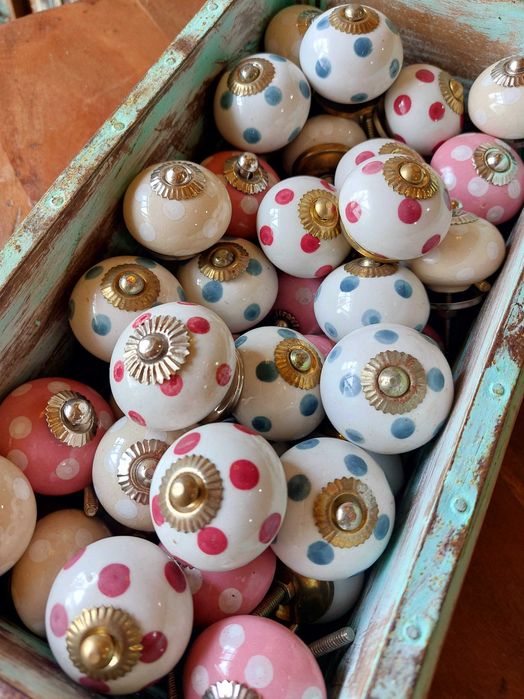 Puxadores para gavetas/ portas em porcelana