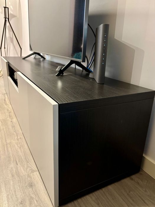 Móvel de Tv Ikea - BESTÅ