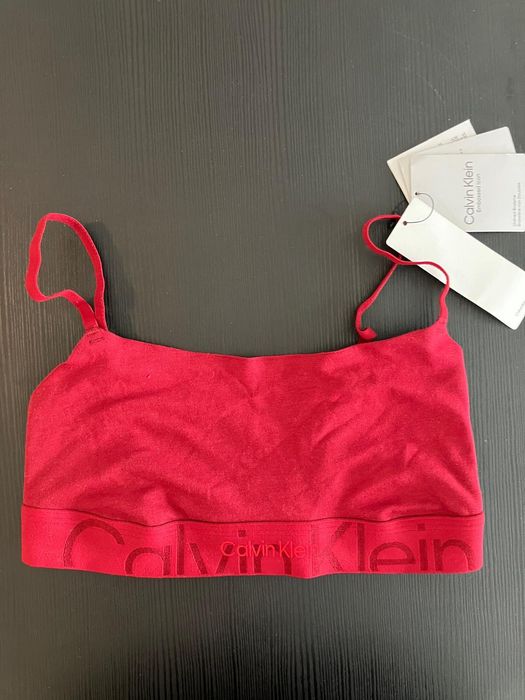 Nowy top  Calvin Klein