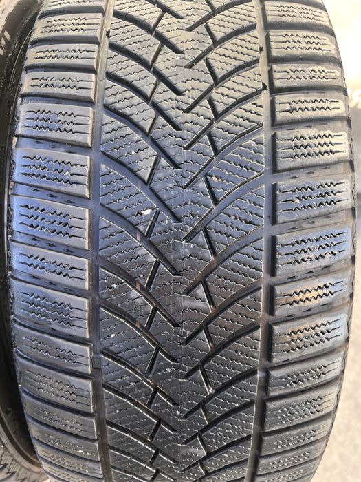 245/45R18-пара зимових колес