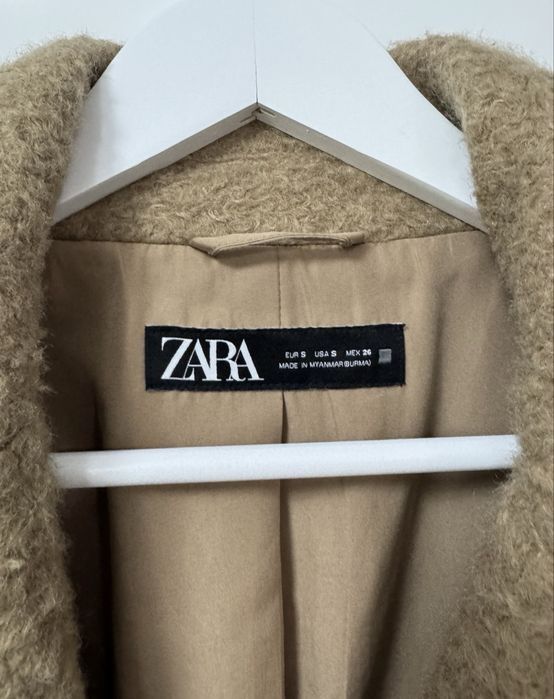 Пальто жіноче Zara