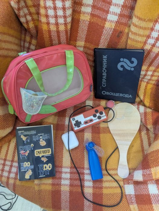 Віддам речі лотом