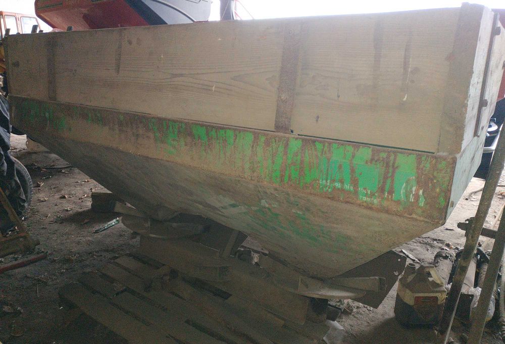 Розкидач мінеральних добрив РУМ (торг)