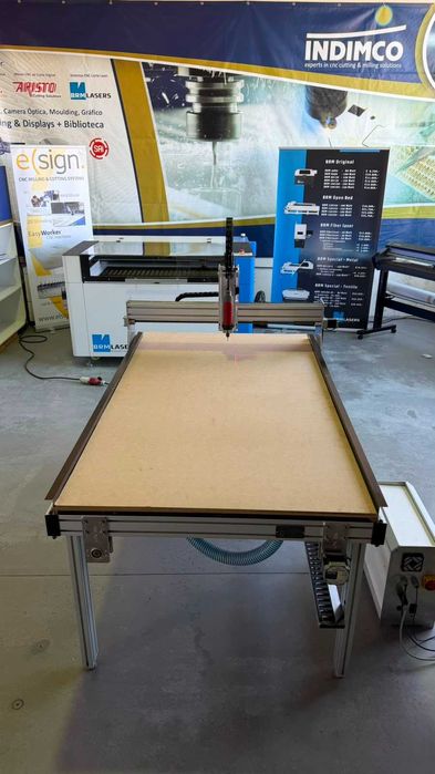 Fresadora CNC ICS - 1600 x 1000 mm