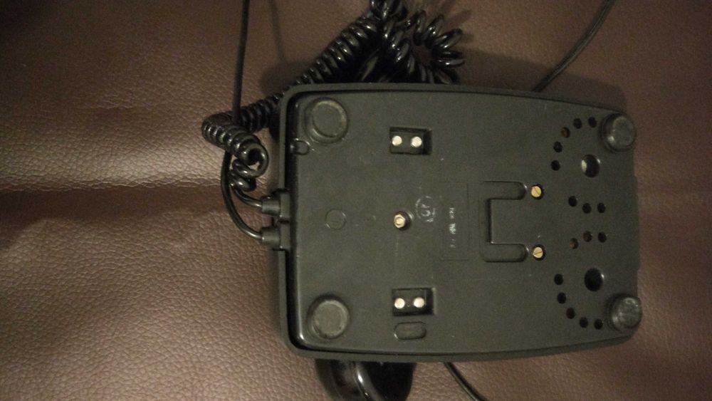 Telefone antigo dos TLP, de disco, em excelente estado e a funcionar.