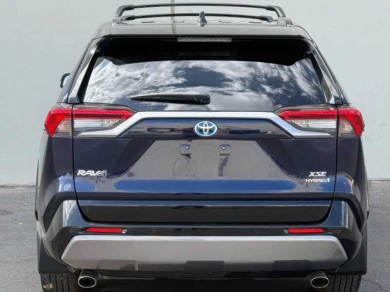 2021 Toyota RAV4 Hybrid XSE