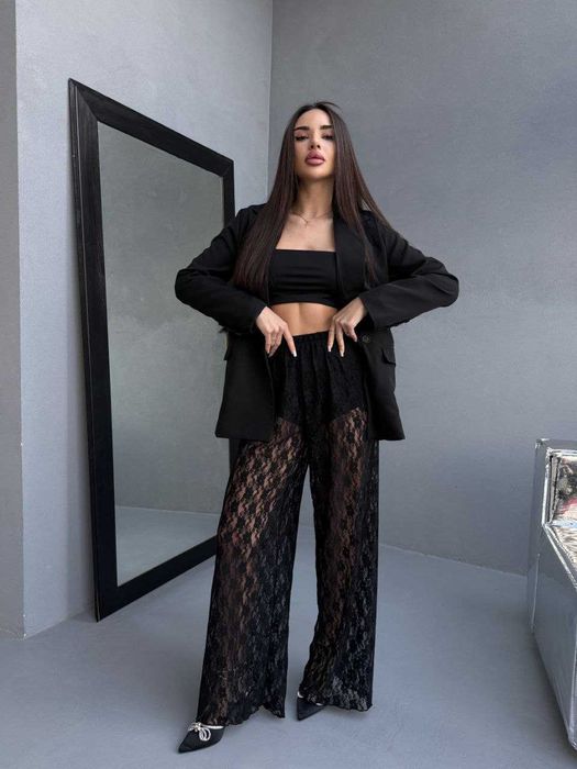 Жіночий костюм трійка гіпюрові штани + топ + шорти