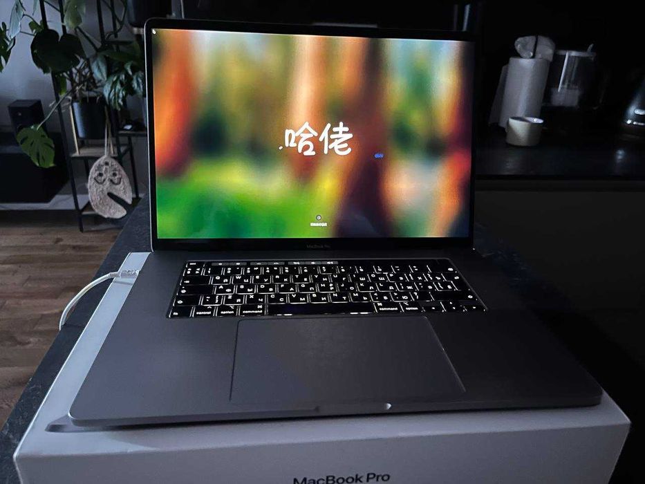 Sprzedam Macbook Pro 16'' i7 512 16gb ram 2019