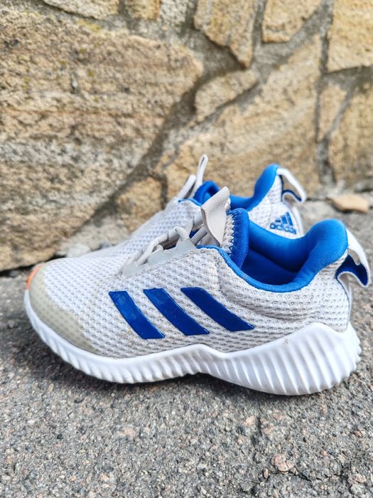 Кросівки на хлопчика. Кросівки хлопчачі