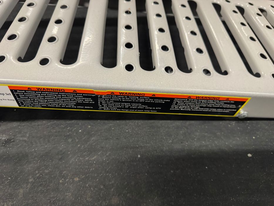 Najazdy rampy najazdowe