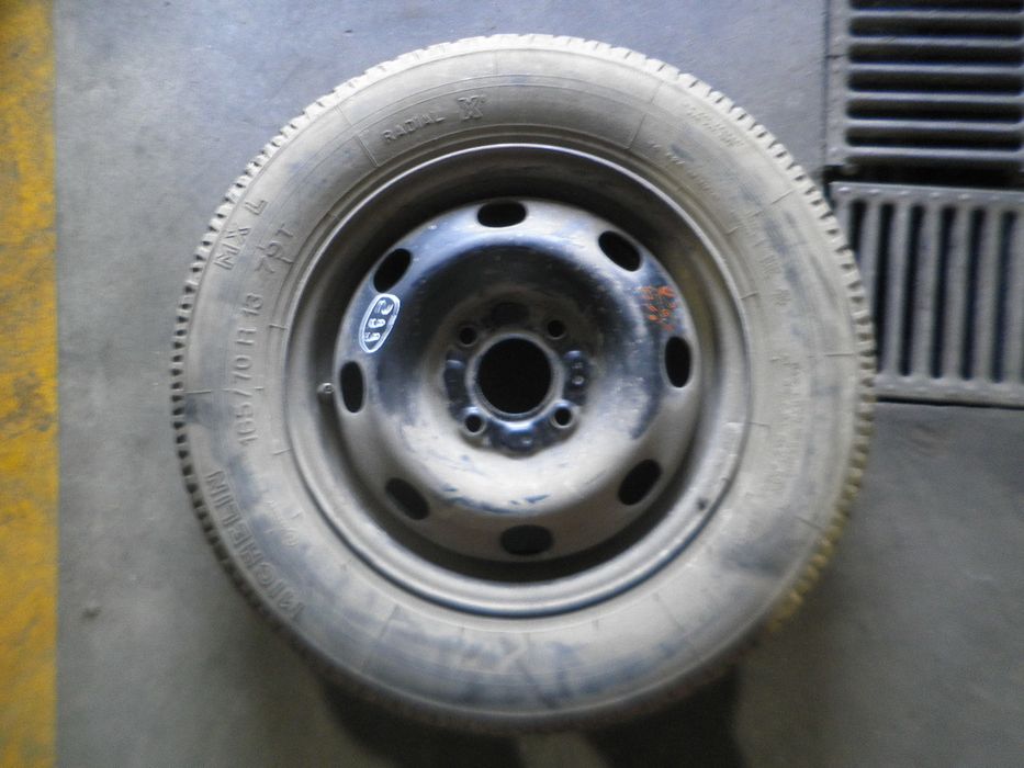 Pneu suplente RENAULT 19 I (B/C53_)